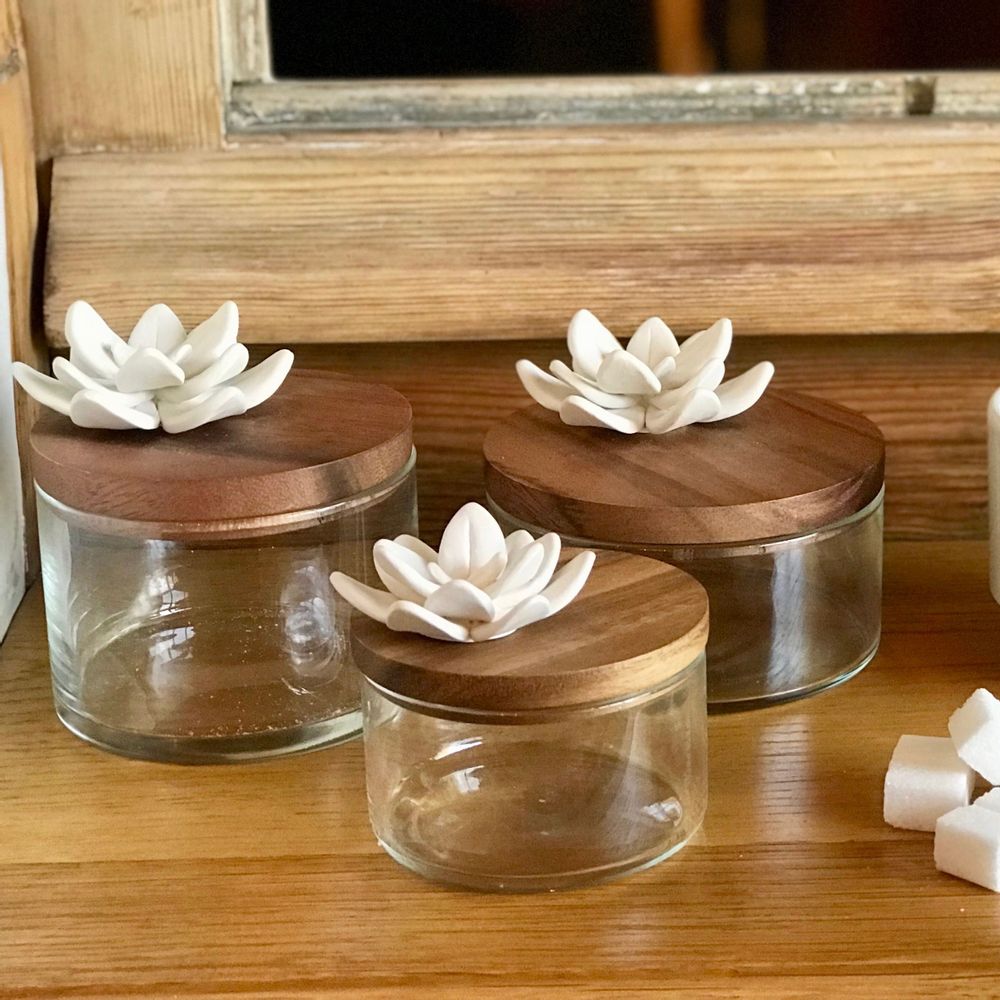 Caskets and boxes - Lotus boxes - ANOQ