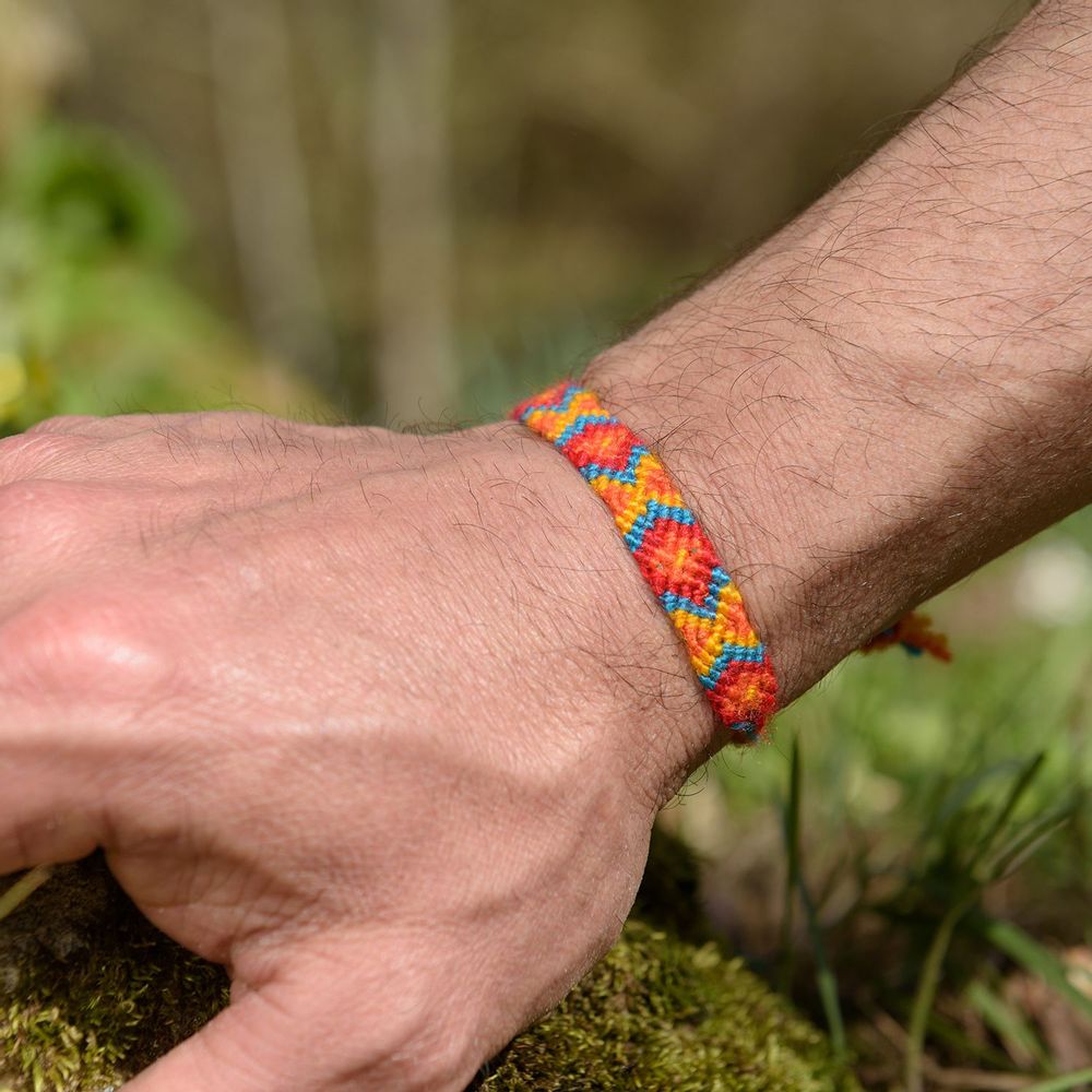 Bijoux - Lot de 50 Bracelets brésiliens variés - HUAIRURO