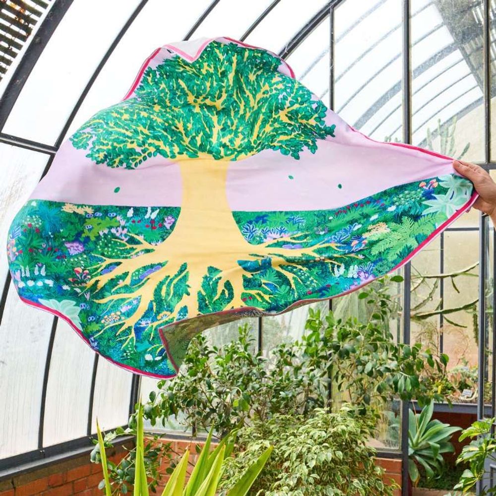 Foulards et écharpes - Petit carré de soie 45 x 45 cm - L'Arbre Magique - Soie française GOTS - OURSE BLANCHE