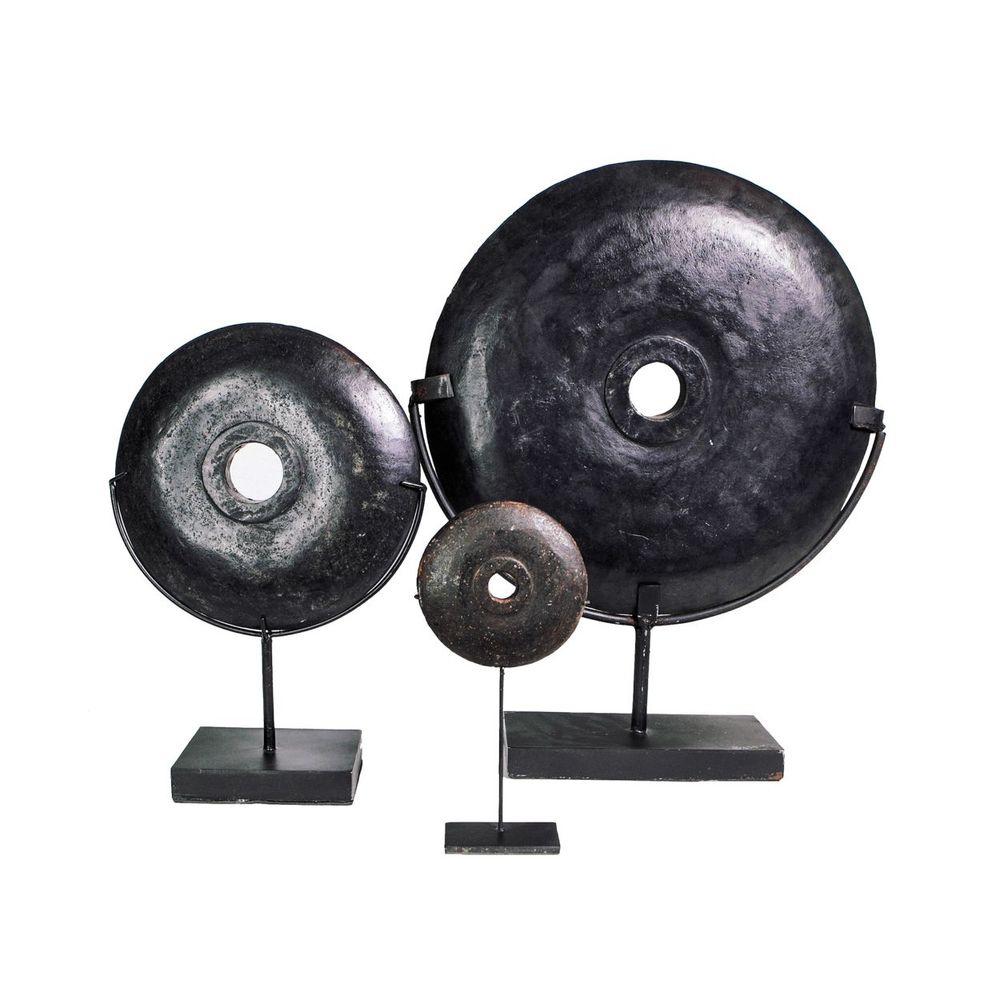 Decorative objects - The Black River Stone on Stand - M - BAZAR BIZAR LIVING