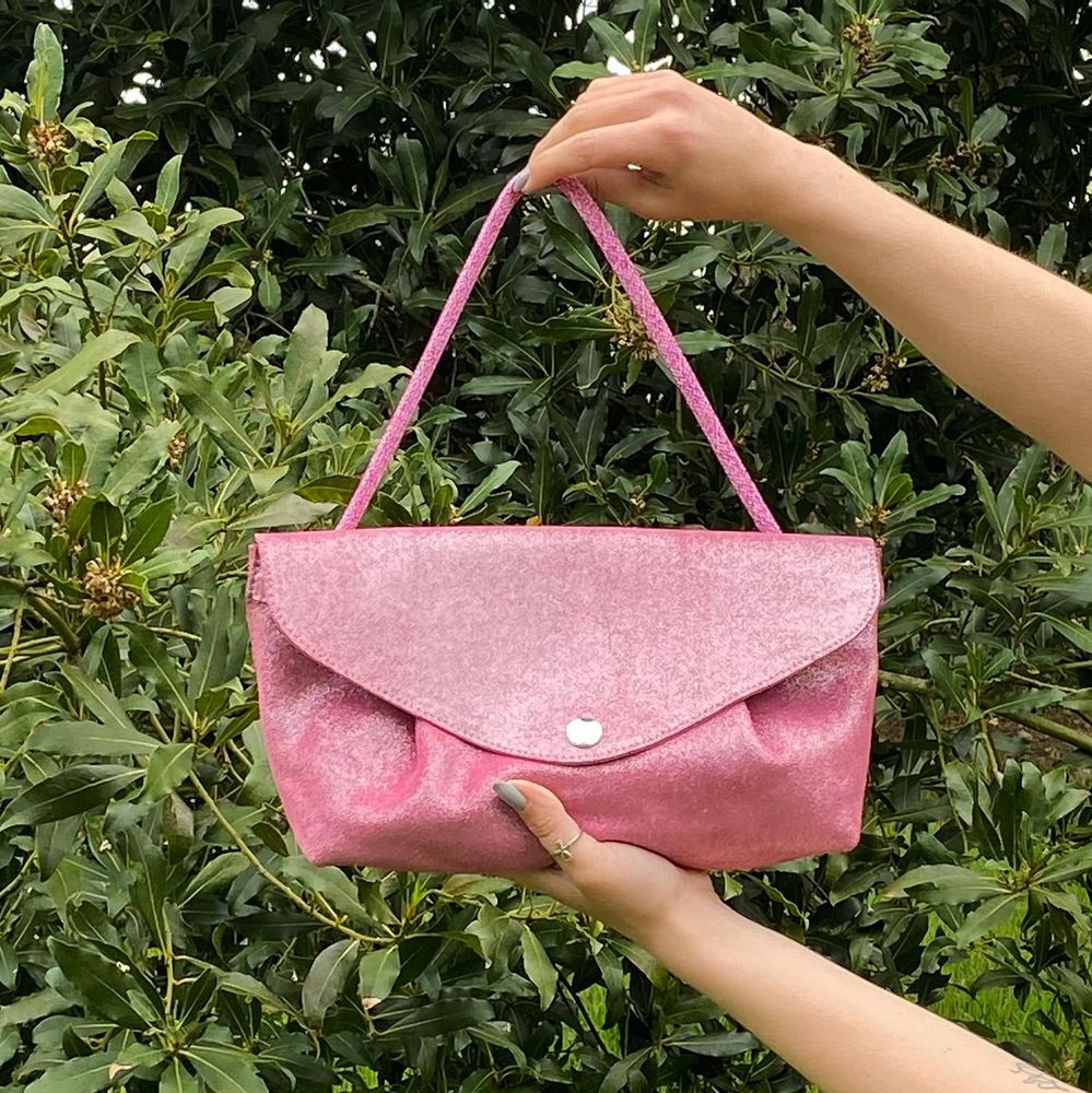 Clutches - Glitter Leather Clip Pouch - LA CARTABLIÈRE
