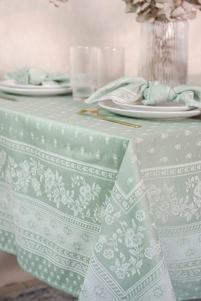 Table linen - Durance Jacquard Tablecloth - Olive - TISSUS TOSELLI