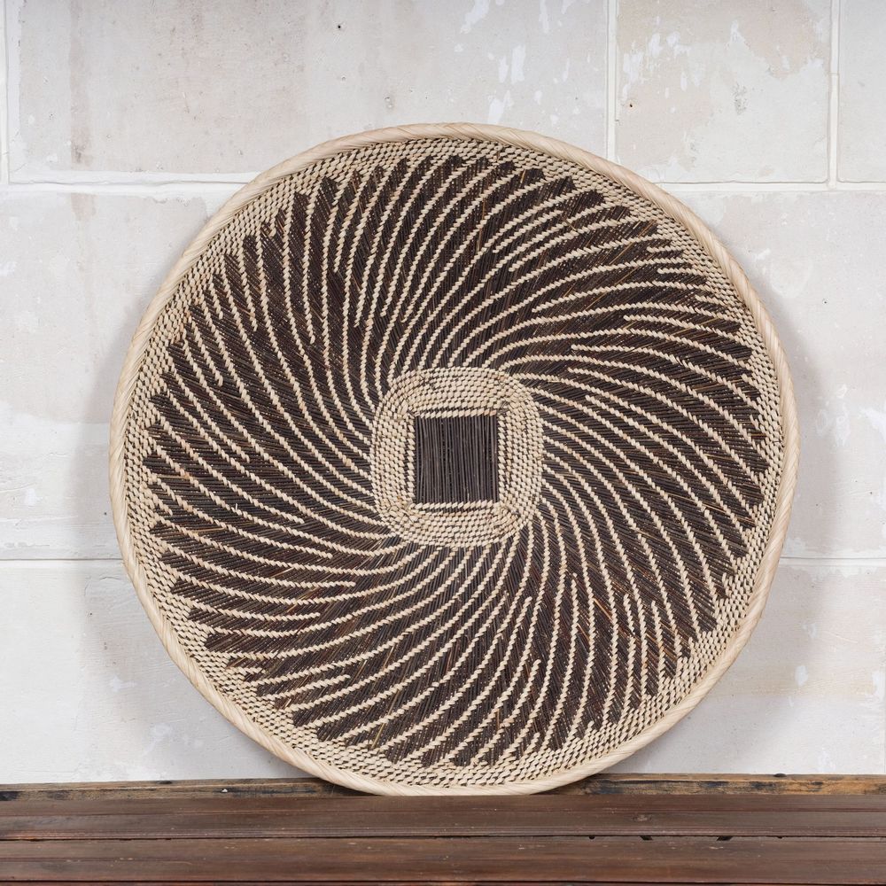 Decorative objects - Palm fiber basket - Munyumbwe, Winnowing - Batonga - AS'ART A SENSE OF CRAFTS