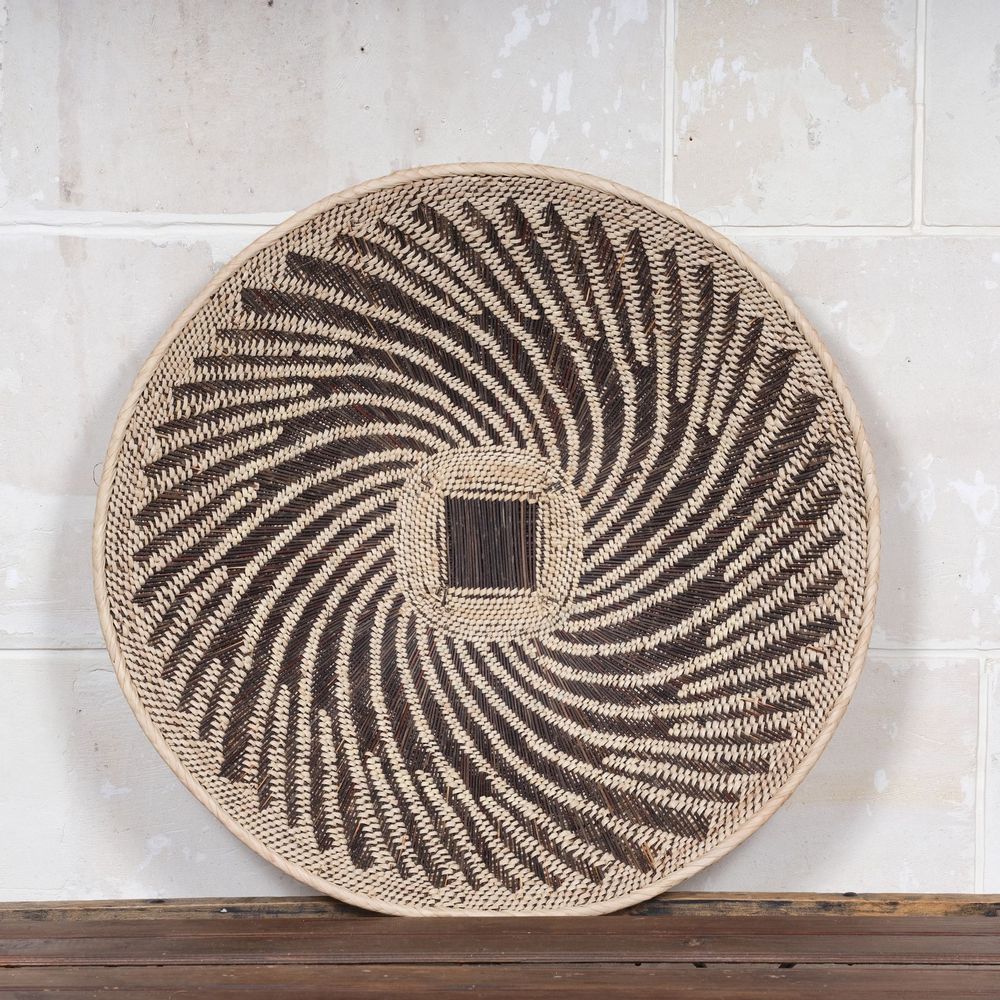 Decorative objects - Palm fiber basket - Munyumbwe, Winnowing - Batonga - AS'ART A SENSE OF CRAFTS
