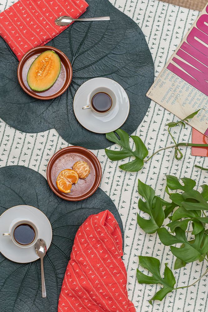 Table linen - Serviette de table (par 2) 100% lin - 45x45cm - Motif ARRASTA PÉ couleur rouge TERRA - SABIÁ DESIGN