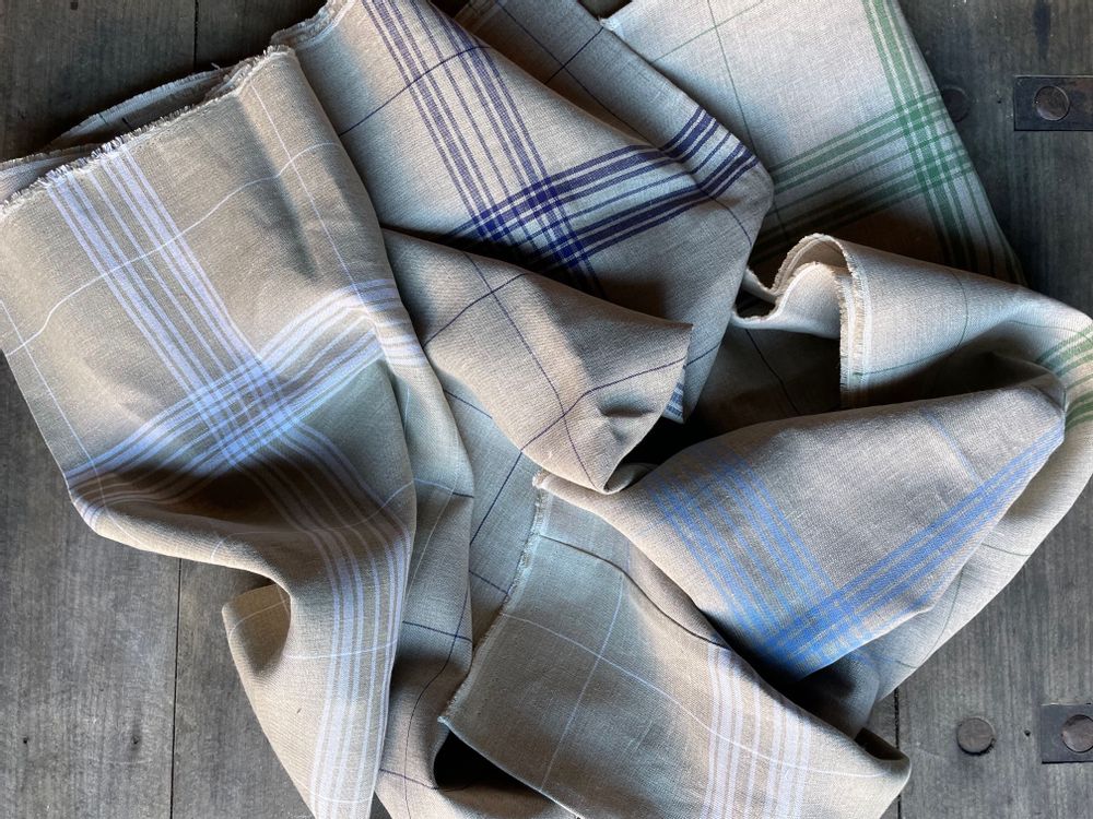 Table linen - Patchwork multiline tablecloth, 100% linen natural base - ENSEMBLE
