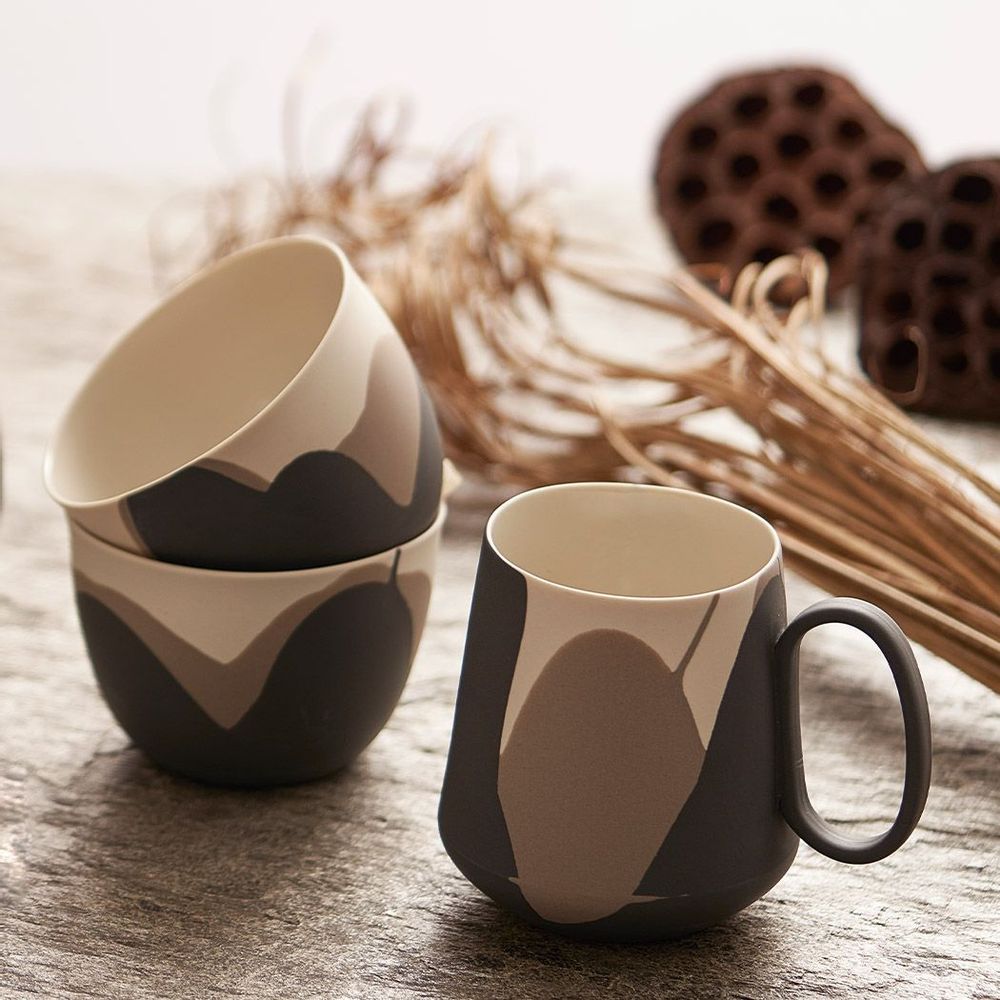 Mugs - Tube Mug Colour Wave - ESMA DEREBOY HANDMADE PORCELAIN
