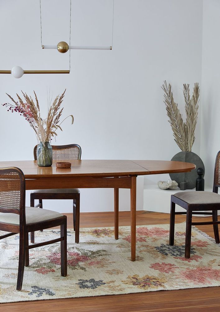 Contemporary carpets - Jute rug - LIV INTERIOR