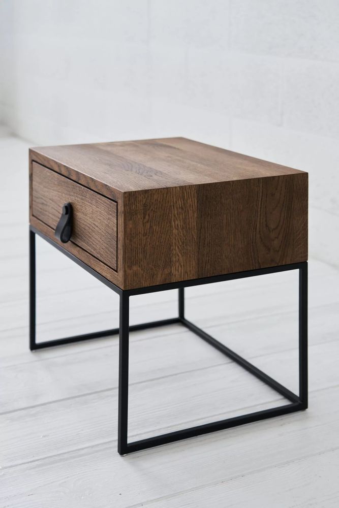 Hotel bedrooms - COMFORT | BEDSIDE TABLE | NIGHT TABLE - IDDO