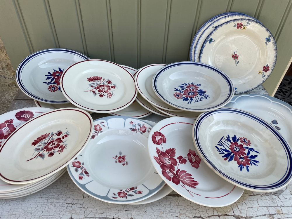 Unique pieces - Vintage plates 19th and 20th centuries France - FAMILY ROOM PARIS