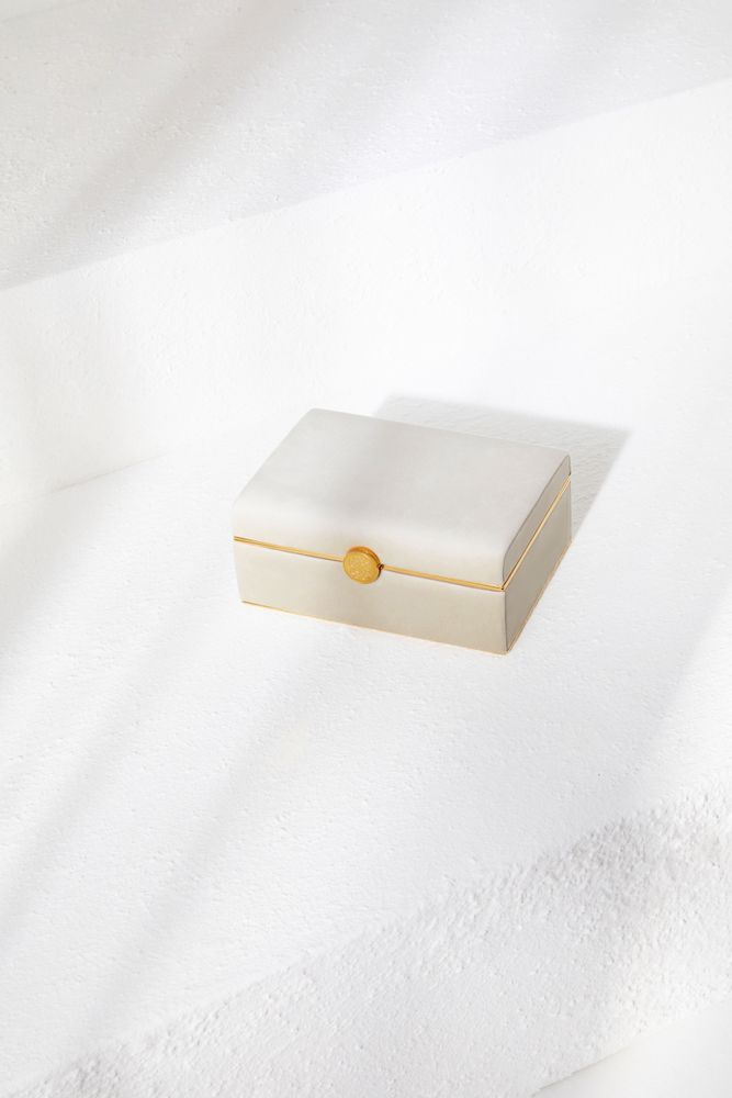 Services - Mademoiselle Jewelry Box - ELIE SAAB MAISON