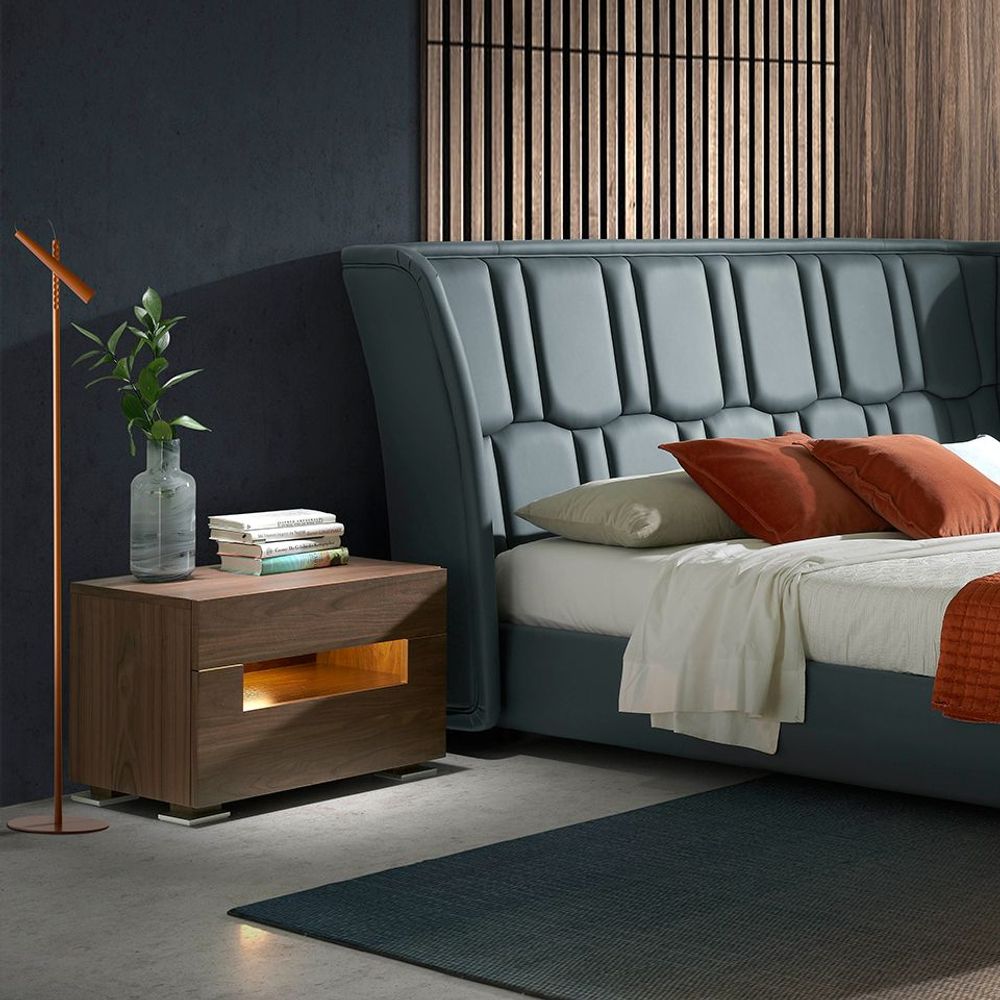 Night tables - Walnut bedside table with lighting - ANGEL CERDÁ