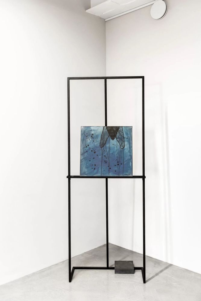 Artistic hardware - OSTAND | Modern Easel - IDDO