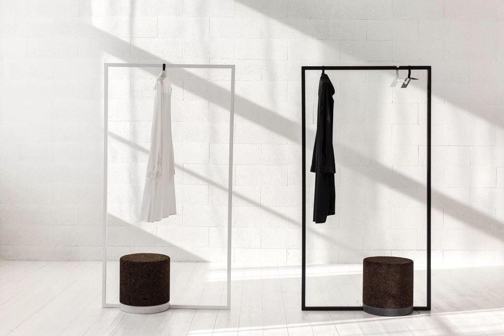 Chambres d'hôtels - FRAME |  PORTE-MANTEAU|STAND| GARDE-ROBE - IDDO