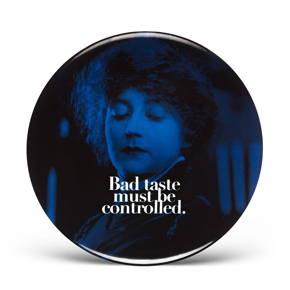 Decorative objects - Porcelain Plate “Bad taste must be controlled.” - LOOL