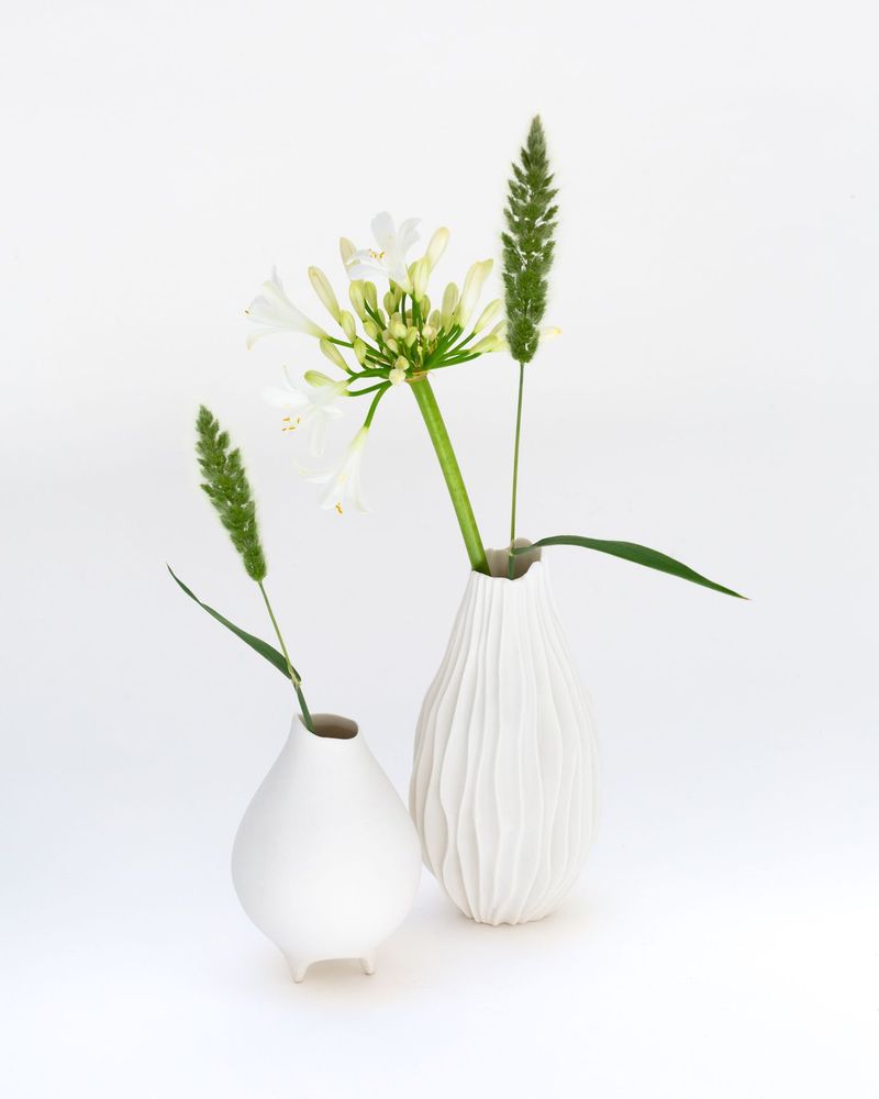 Vases - Korall Yra white vase biscuit porcelain H=17cm - YLVAYA DESIGN
