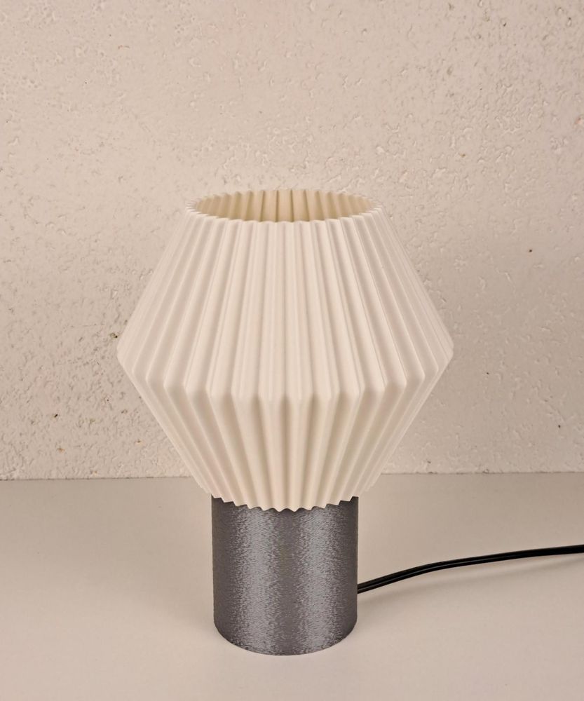 Aménagements pour bureau - Lampe "Geometric Glow" (éclat géométrique) - AURA 3D
