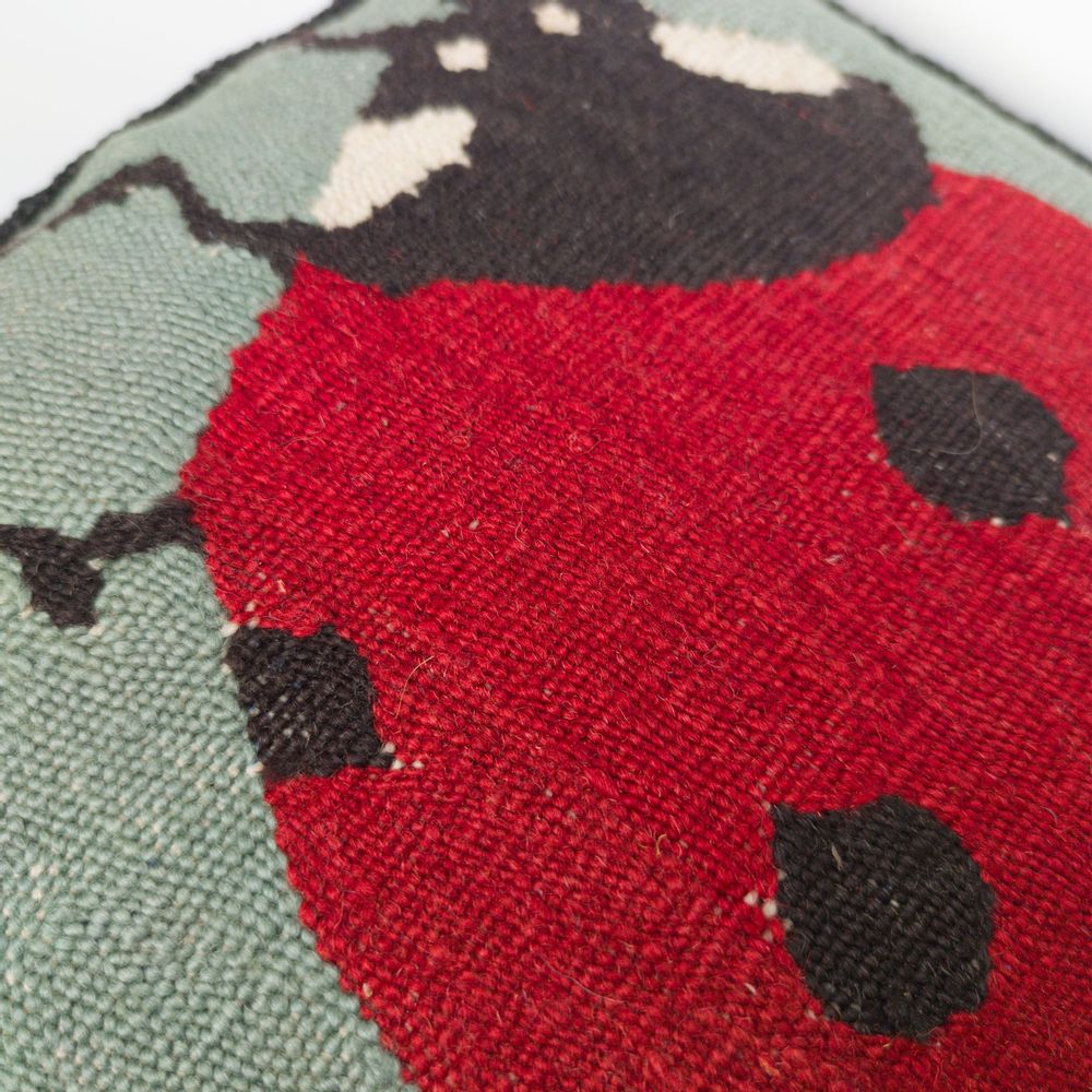 Coussins - Ladybug Coussin tissé à la main - STUDIO POTATO