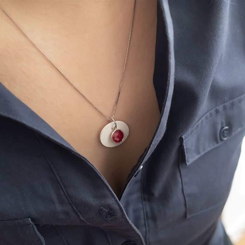 Cosmétiques - Collier olfactif "Palais Royal" en pierre naturelle facettée et céramique de Limoges à parfumer - O BY !OSMOTIK