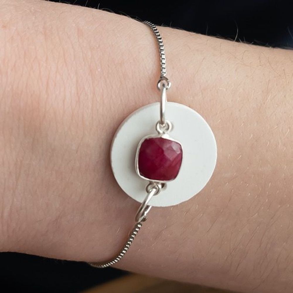 Beauty products - Olfactory bracelet in faceted natural stone and Limoges ceramic to be scented\" Sousta Veire\ " - O BY !OSMOTIK