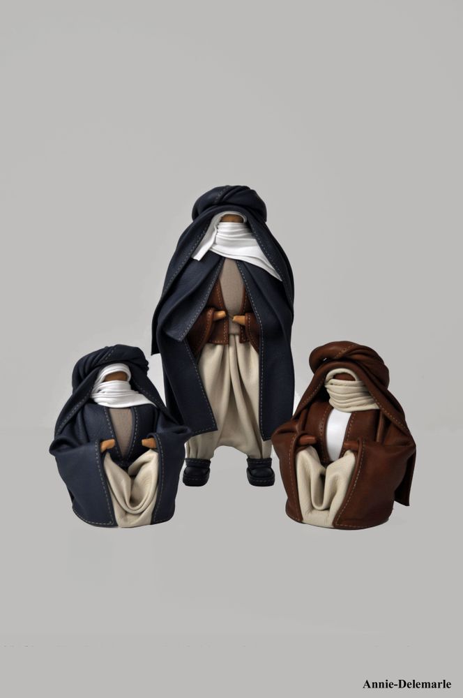Sculptures, statuettes et miniatures - touareg - ANNIE DELEMARLE SCULPTURE CUIR