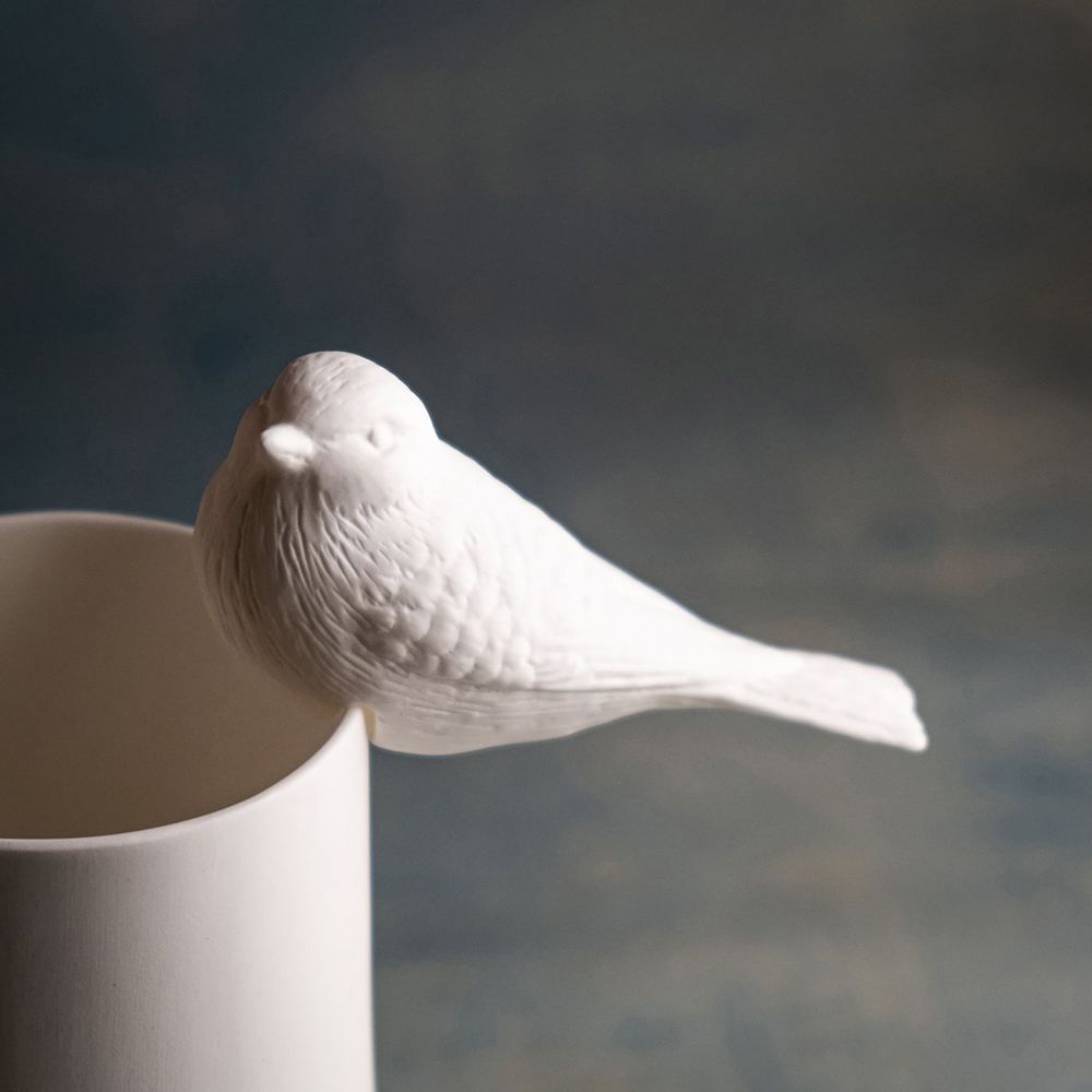 Decorative objects - BLAUMEISE decoration, porcelain, modern, crafts, blue tit, bird, white - KLATT OBJECTS