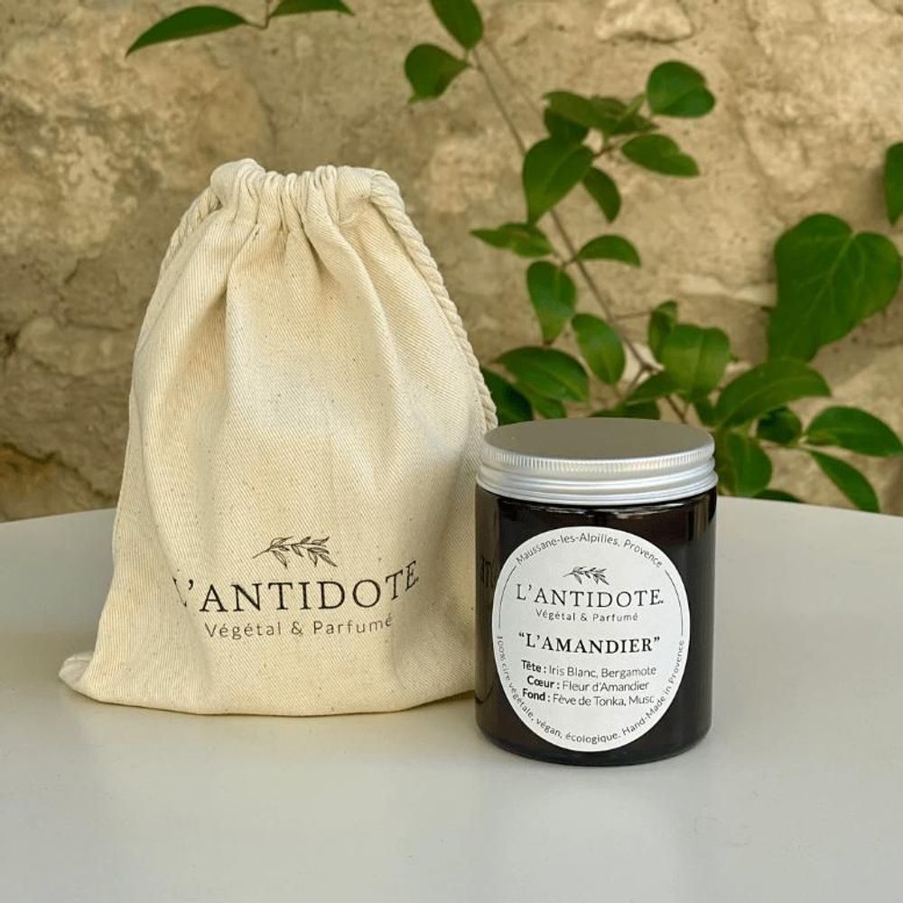 Gifts - L'AMANDIER - L'ANTIDOTE