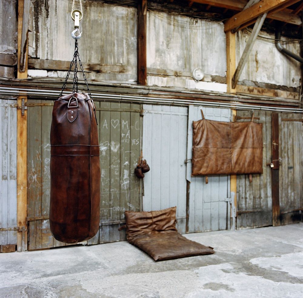 Decorative objects - Leather Punching Bag 90cm – Cognac - JOHN WOODBRIDGE MAKERS