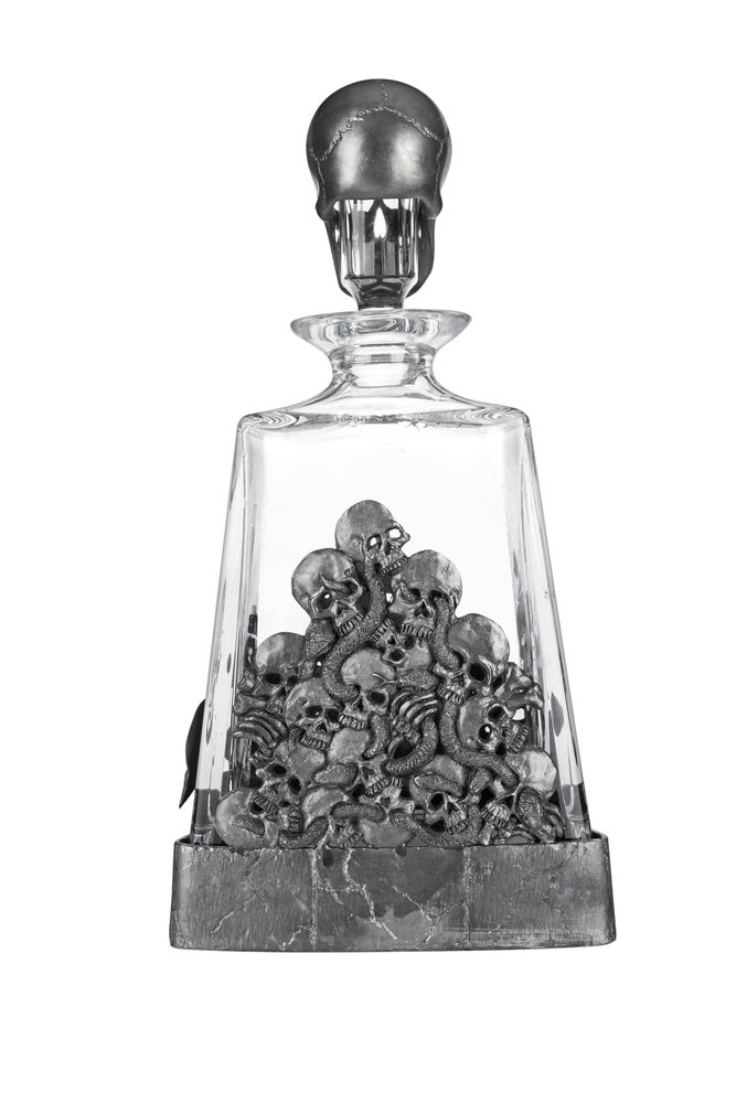 Couverts & ustensiles de cuisine - Carafe à whisky en étain avec tête de mort - A E WILLIAMS (EST 1779) LTD