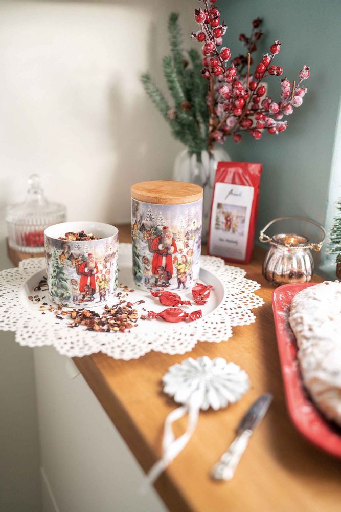 Serviettes - Santa Bringing Presents - AMBIENTE EUROPE BV