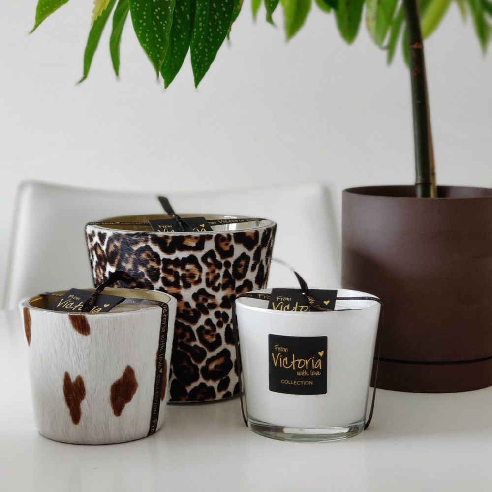 Candles - GLOSSY WHITE - VICTORIA WITH LOVE COLLECTION