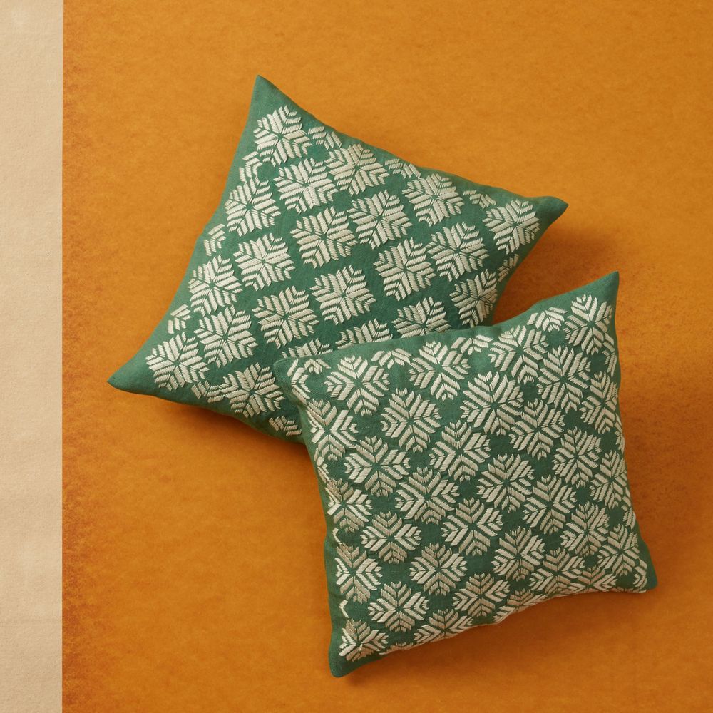 Fabric cushions - Artisan Links, Cushion Covers and Wall Art - UNHCR/MADE51