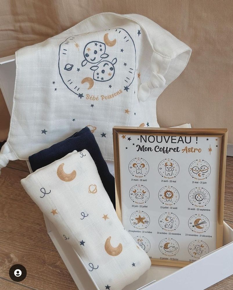 Childcare  accessories - Set of 12 Astro Sets - TOM & MILA