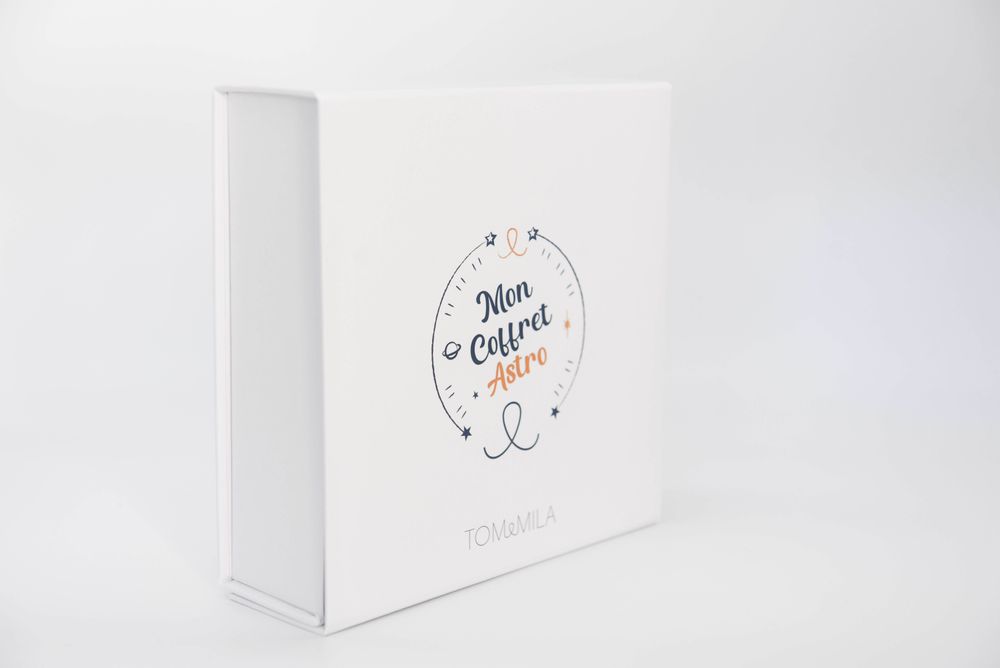 Childcare  accessories - Set of 12 Astro Sets - TOM & MILA