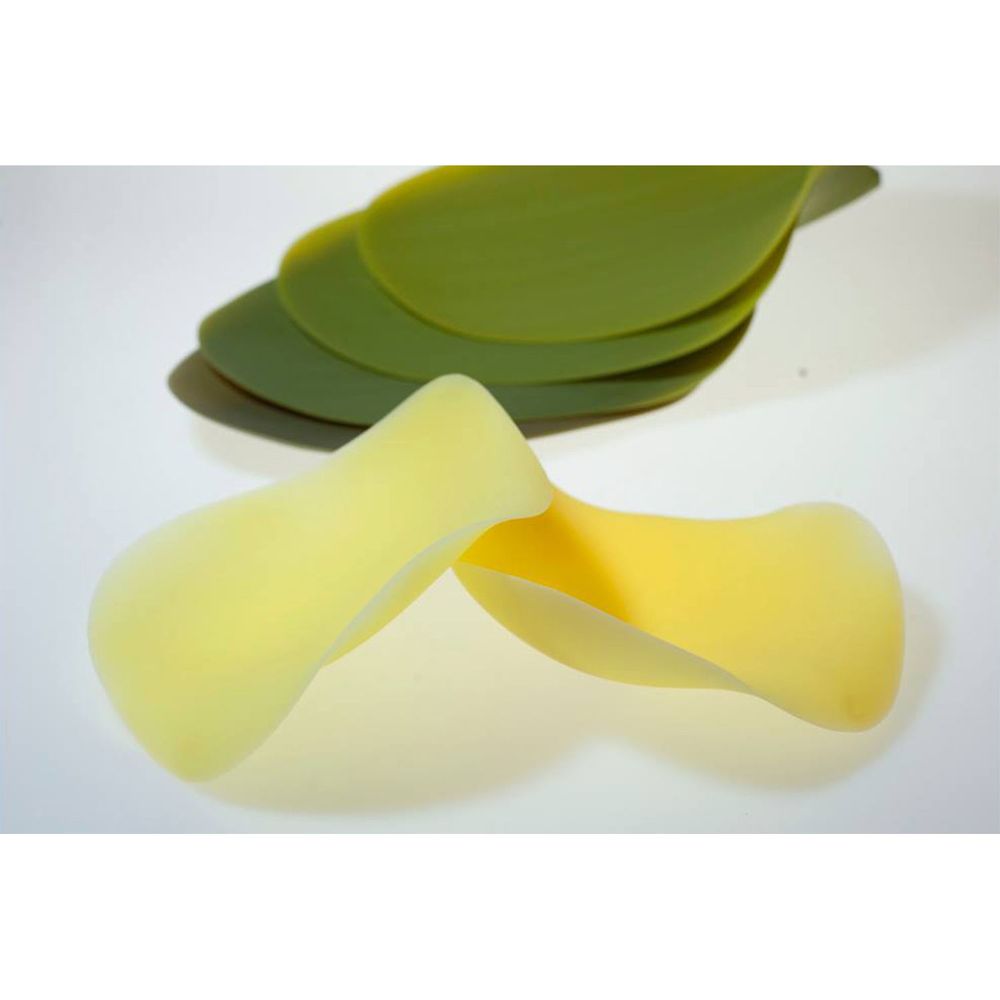 Everyday plates - Petals silicone small plates - COVO