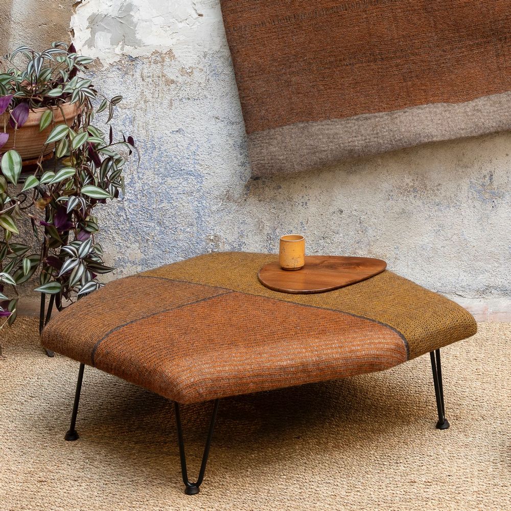 Stools - Mesh & felt seats - GHISLAINE GARCIN MAILLE&FEUTRE