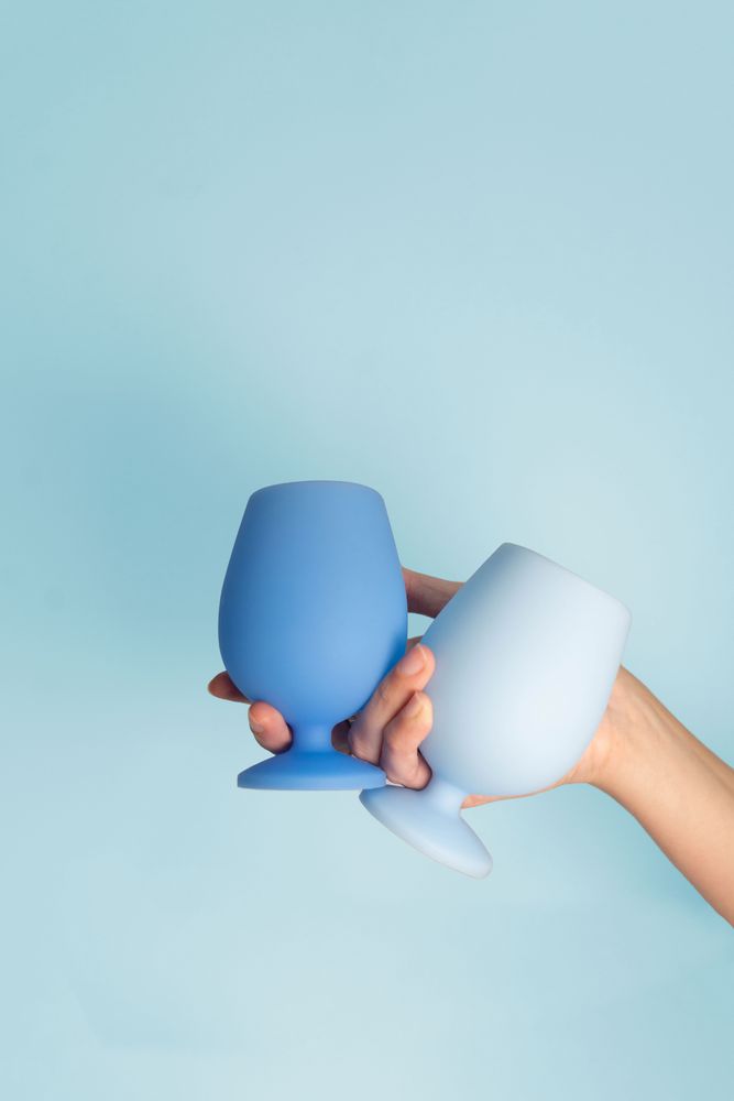 Carrelages et dallages - Sky + Kingfisher | Stemm |Silicone Unbreakable Wine Glasses - PORTER GREEN
