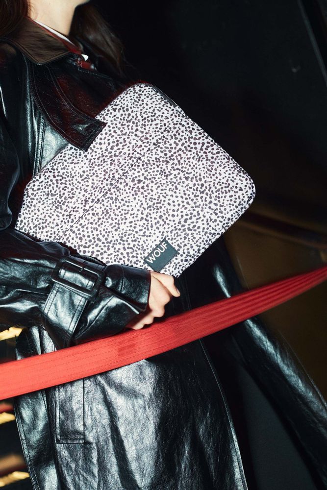 Autres fournitures bureau  - Housse pour ordinateur portable recyclée Julia ♻️ - WOUF