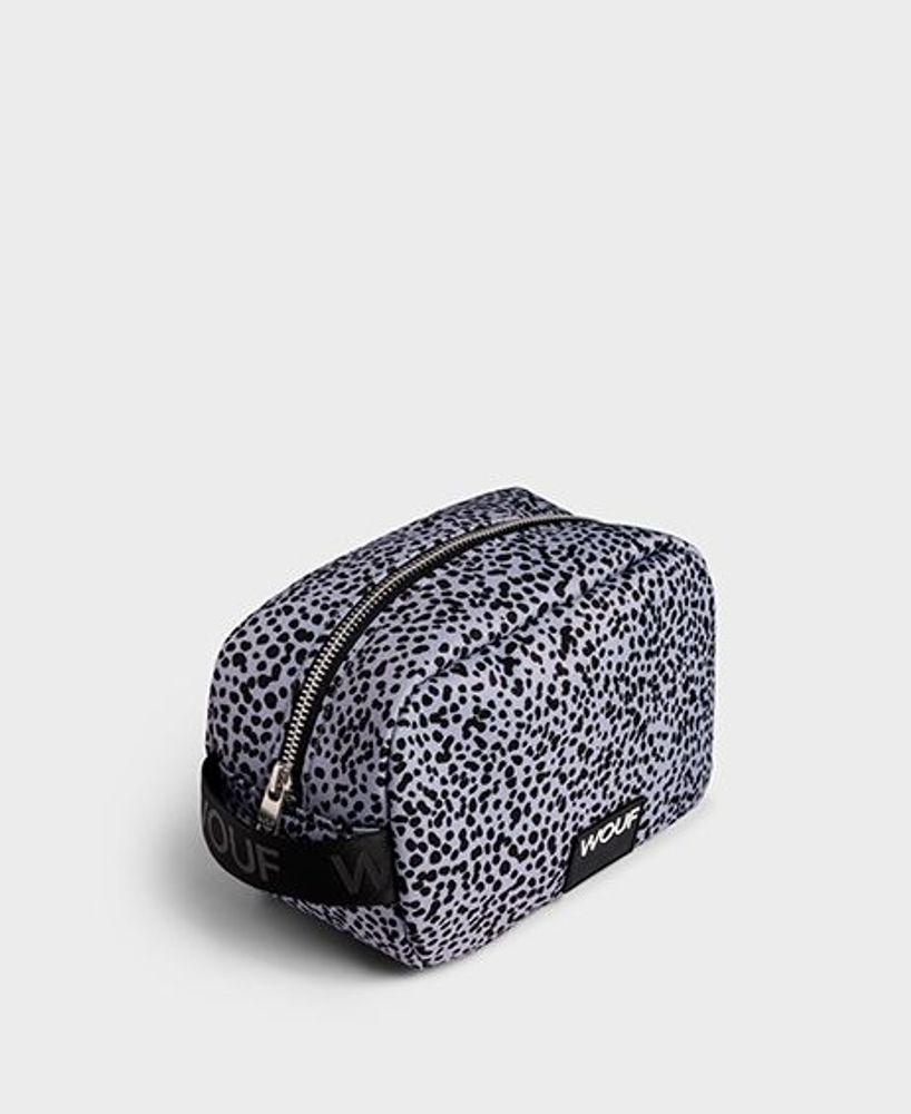 Bathroom storage - Julia Recyled Toiletry Bag ♻️ - WOUF