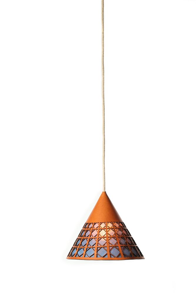 Objets design - BALADEUSE ESSAM - CUIR WHISKY - cable - LULE STUDIO