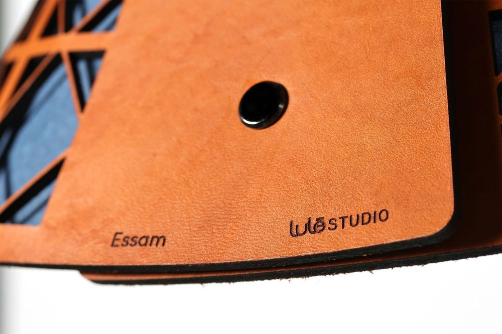 Objets design - BALADEUSE ESSAM - CUIR WHISKY - cable - LULE STUDIO