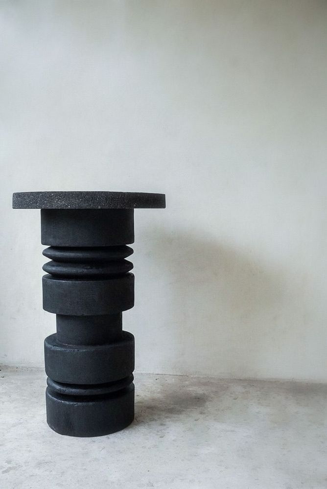 Decorative objects - Alux table - DANIEL OROZCO ESTUDIO