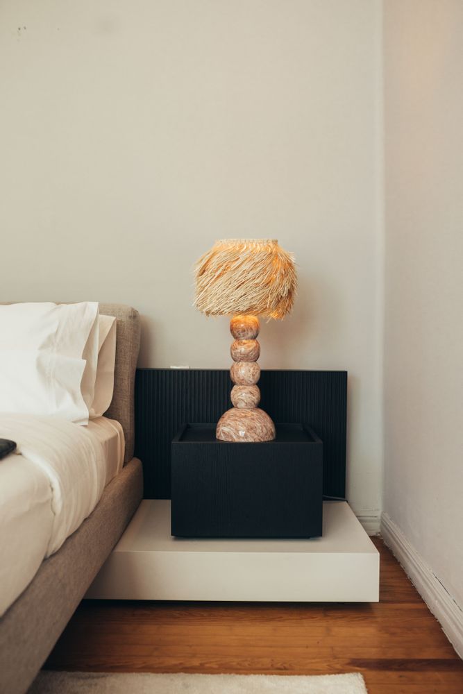Lampadaires - REGINA PINK MARBLE DESK LAMP - DANIEL OROZCO ESTUDIO