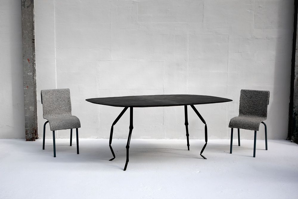 Autres tables  - « LOUISE BOURGEOIS » - LA MANUFACTURE DE PAPIER