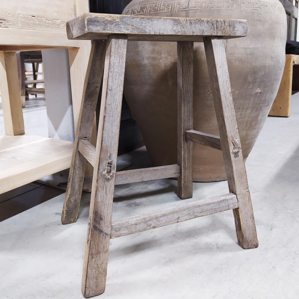 Stools - Old rectangular stool - PAGODA INTERNATIONAL