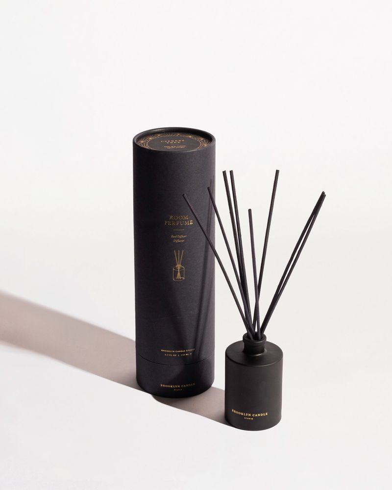 Scent diffusers - CYPRESS TREE HOLIDAY REED DIFFUSER - BROOKLYN CANDLE STUDIO