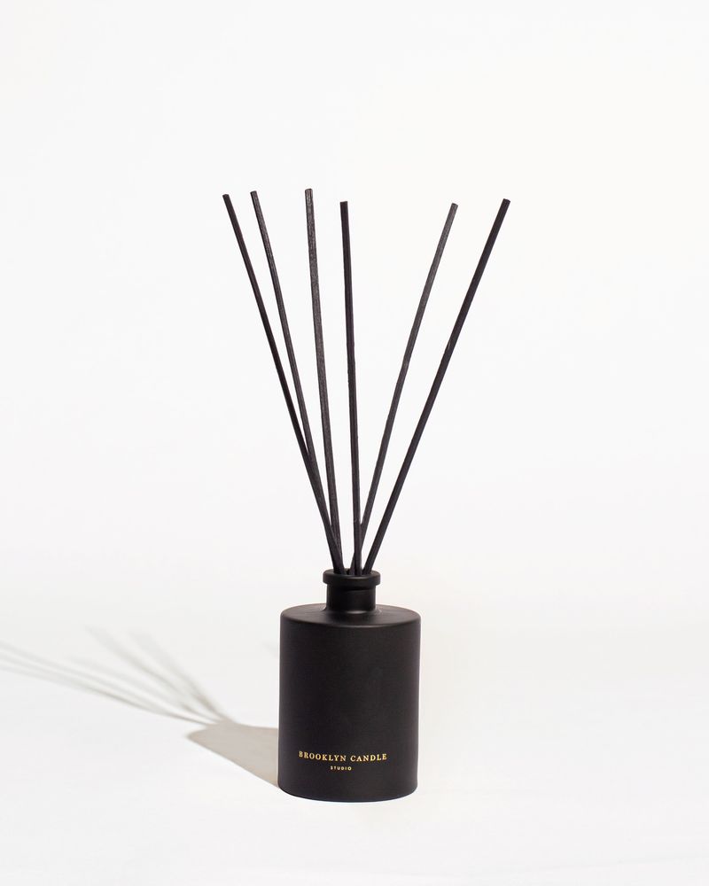 Scent diffusers - CYPRESS TREE HOLIDAY REED DIFFUSER - BROOKLYN CANDLE STUDIO