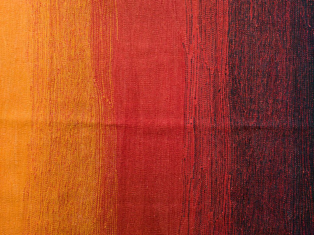 Tapis design - Nemrud Tapis tissé à la main - STUDIO POTATO