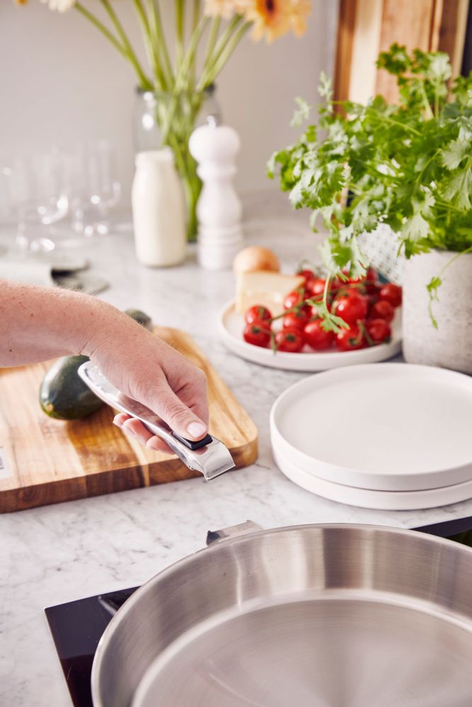 Kitchen utensils - EVOLUTION REMOVABLE HANDLE - BEKA