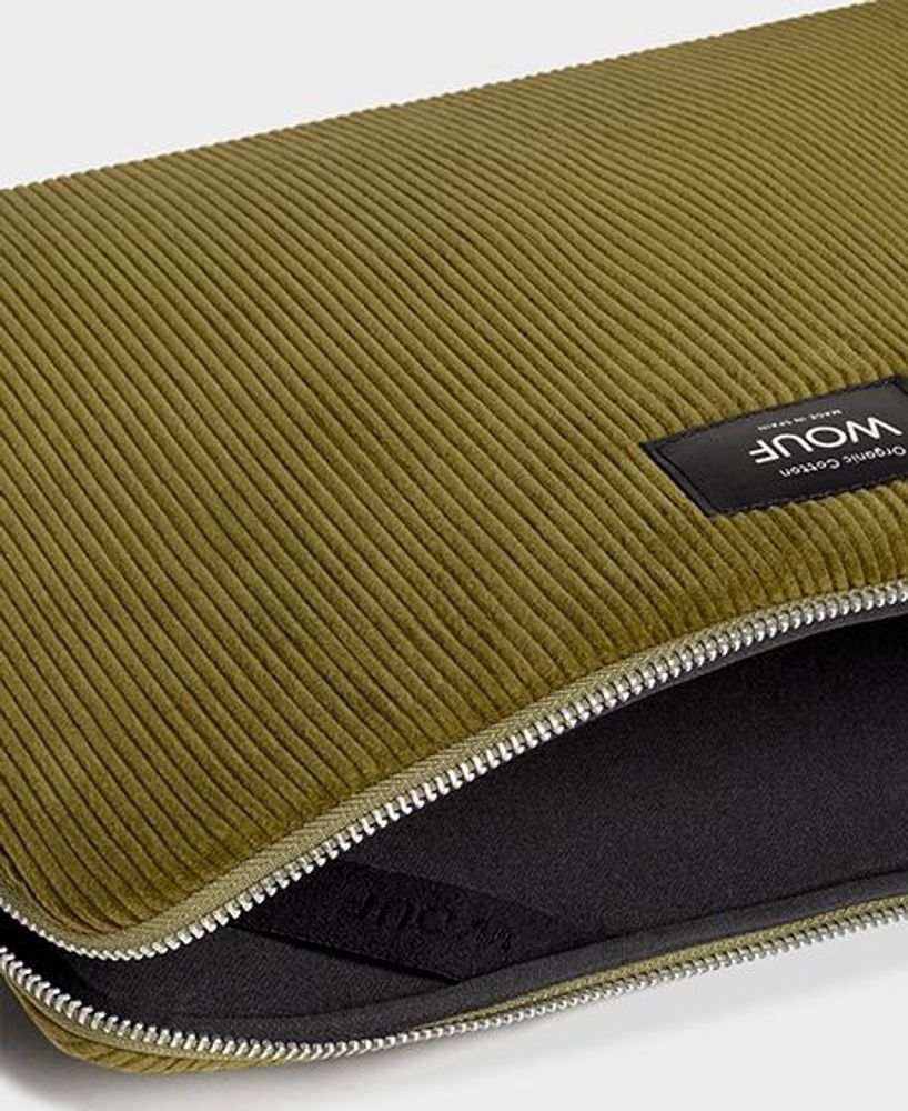 Travel accessories - Olive Corduroy Laptop Sleeve ♻️ - WOUF
